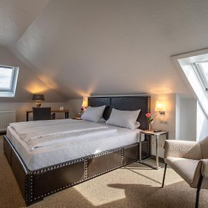 Kamer met een King Size Bed